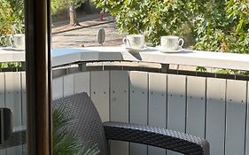 Alintoma Holiday Apartment